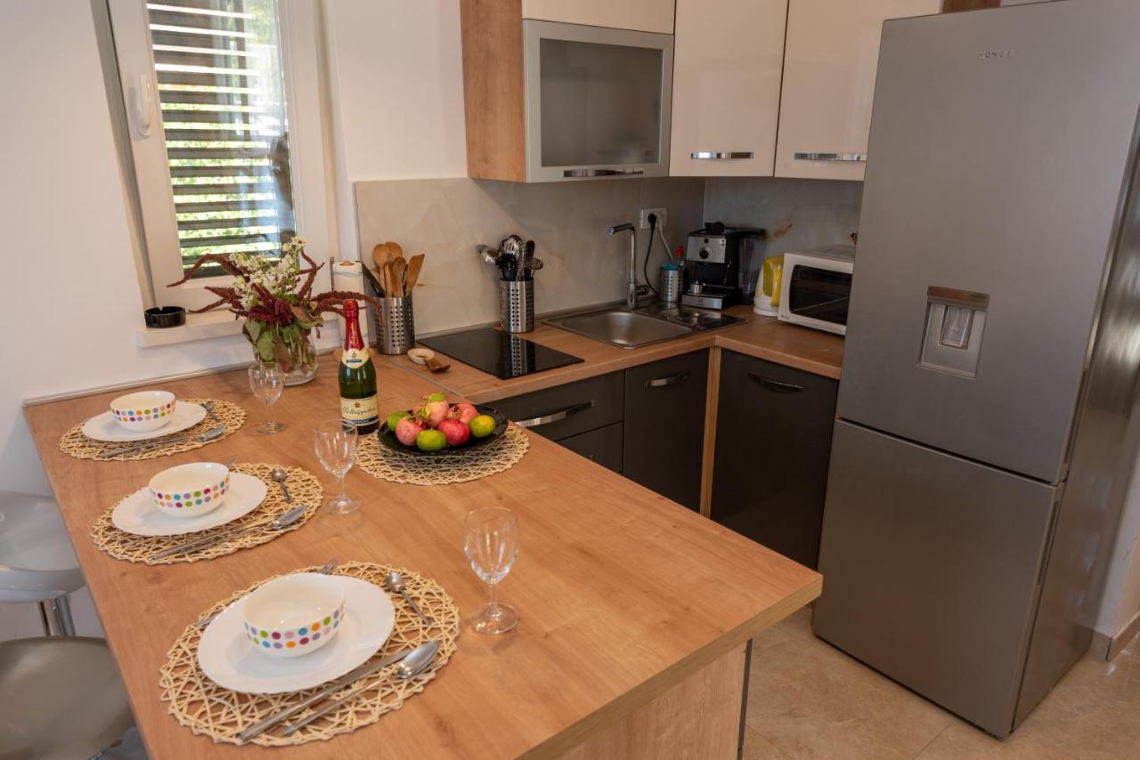 Apartman Tribunj Apartment