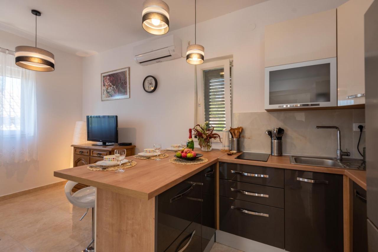 Apartman Tribunj * Tribunj (Sibenik-Knin)